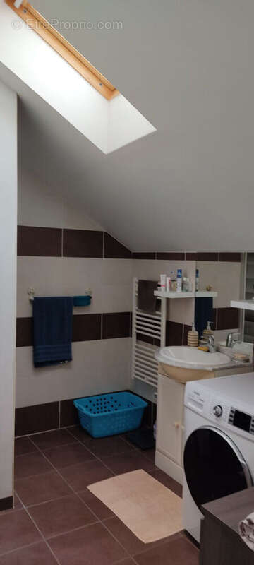 Maison à MOUTIERS-LES-MAUXFAITS