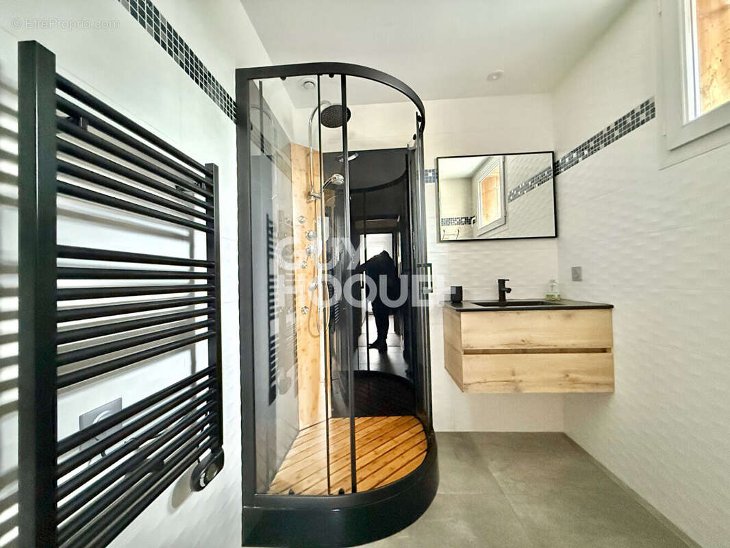 Maison à GUJAN-MESTRAS