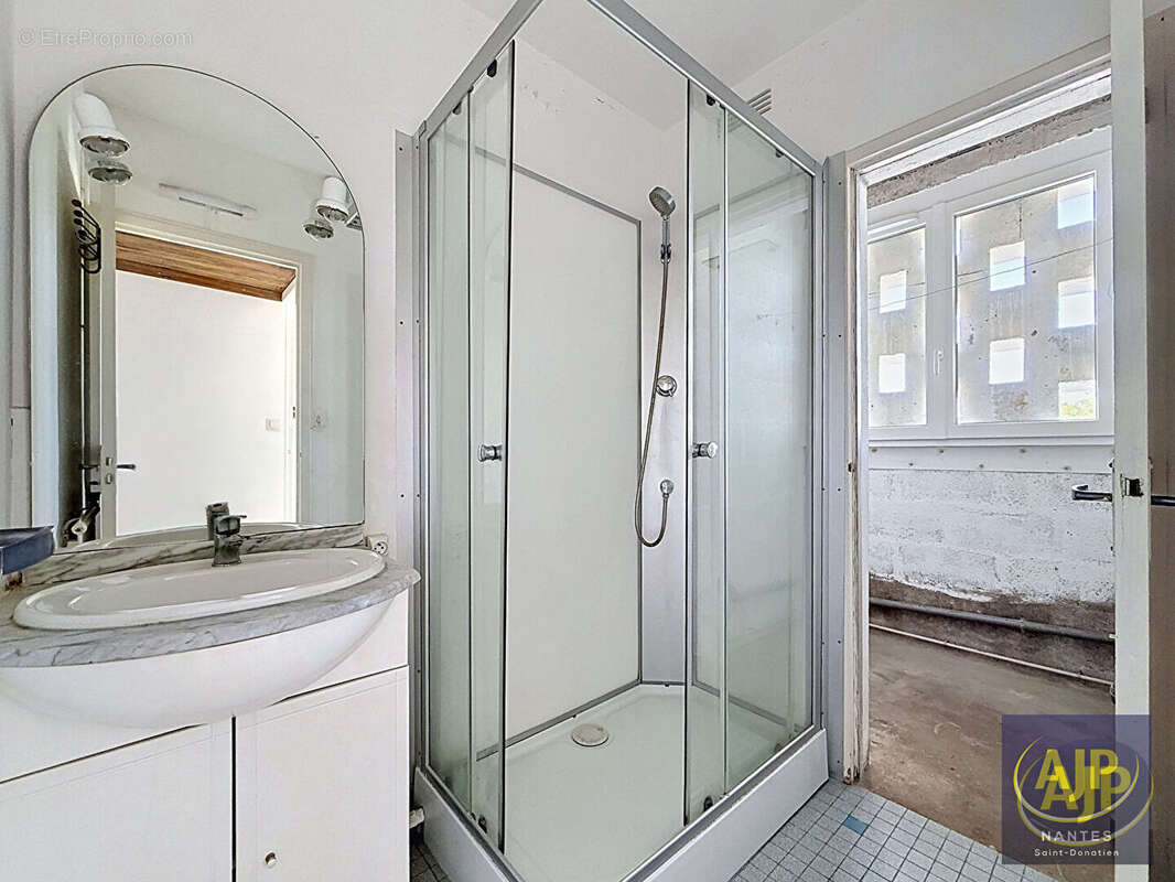 Nantes - saint donatien - appartement t3 a vendre. - photo 10