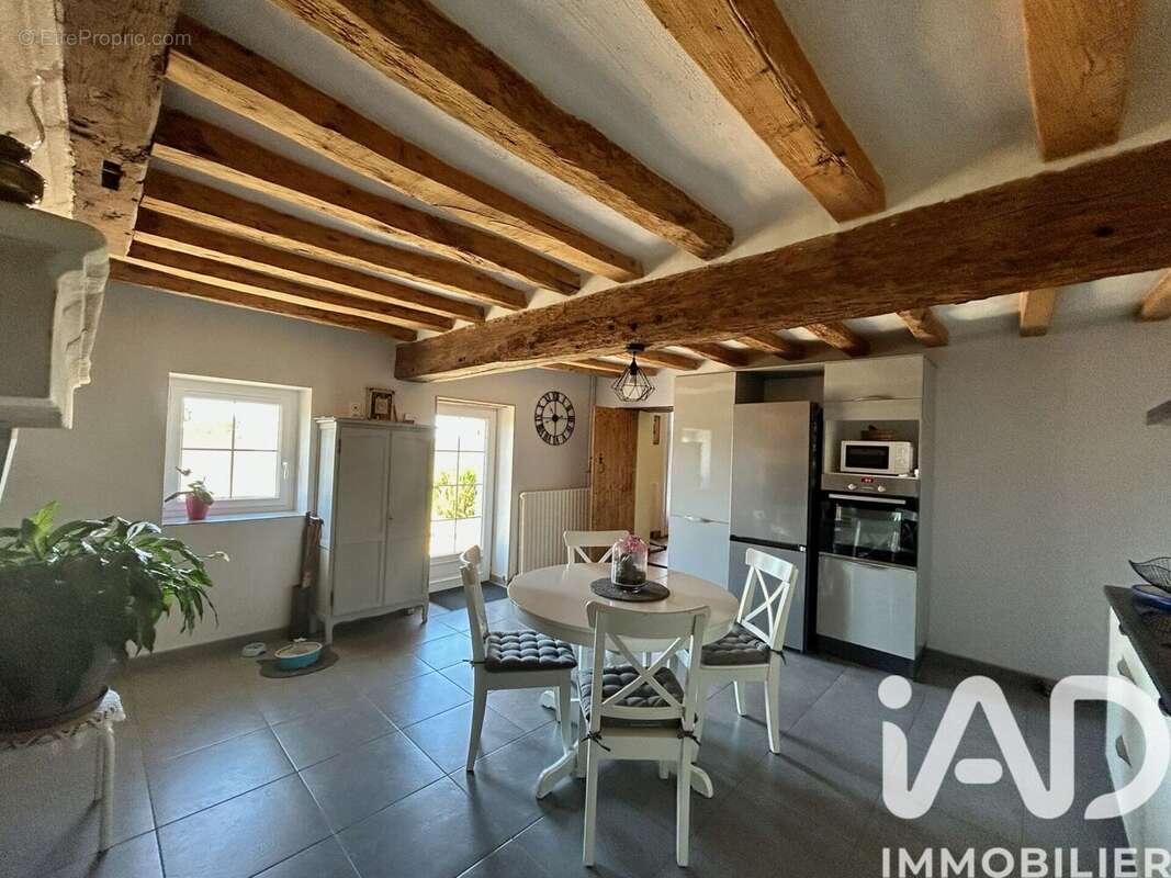 Photo 5 - Maison à ALLONNES
