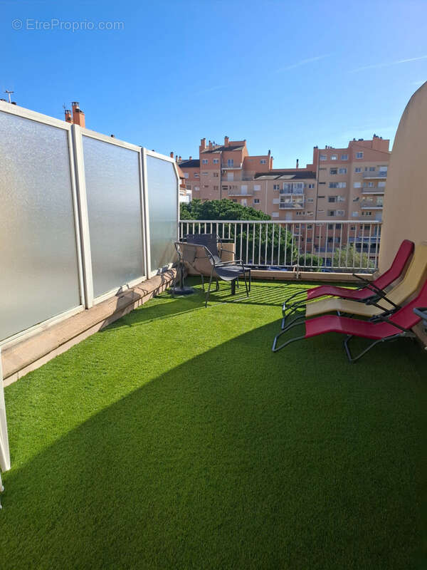 Appartement à HYERES
