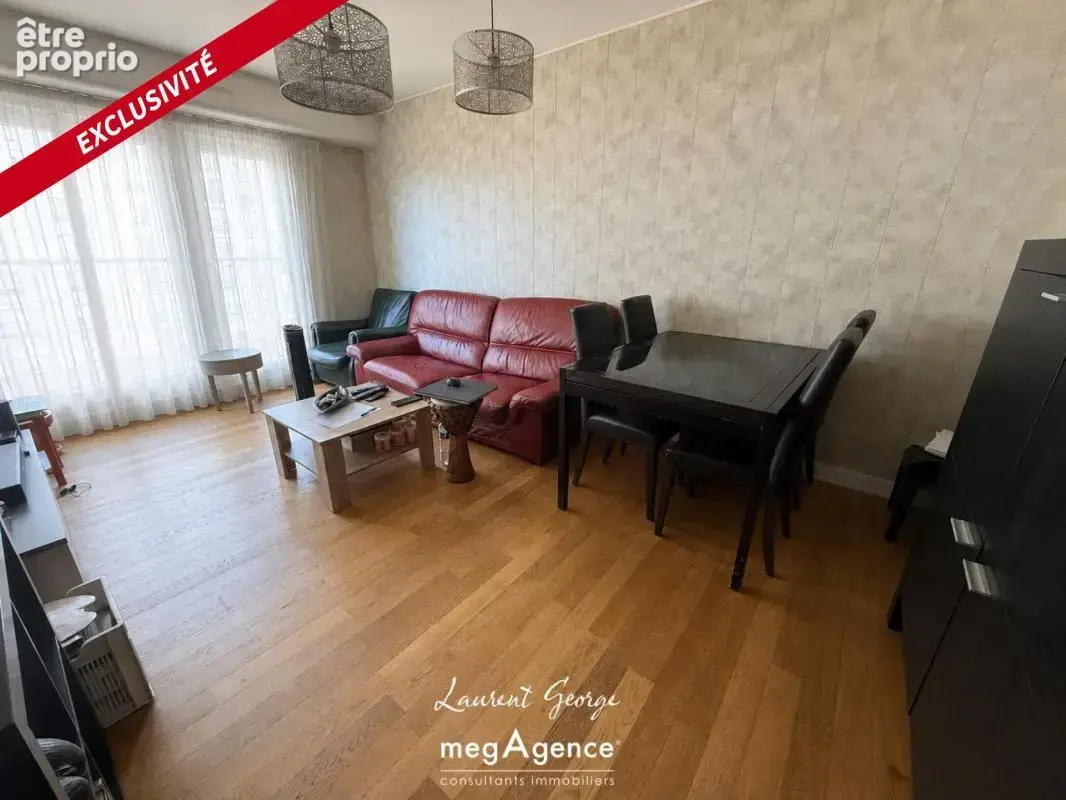 Appartement T4 lumineux, parking - Saint-Julien - photo 2