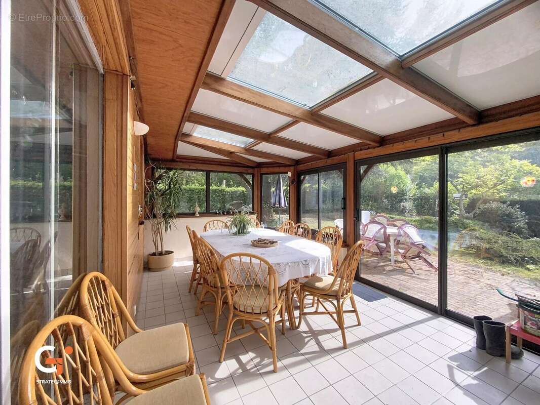 Maison à PETIT-COURONNE