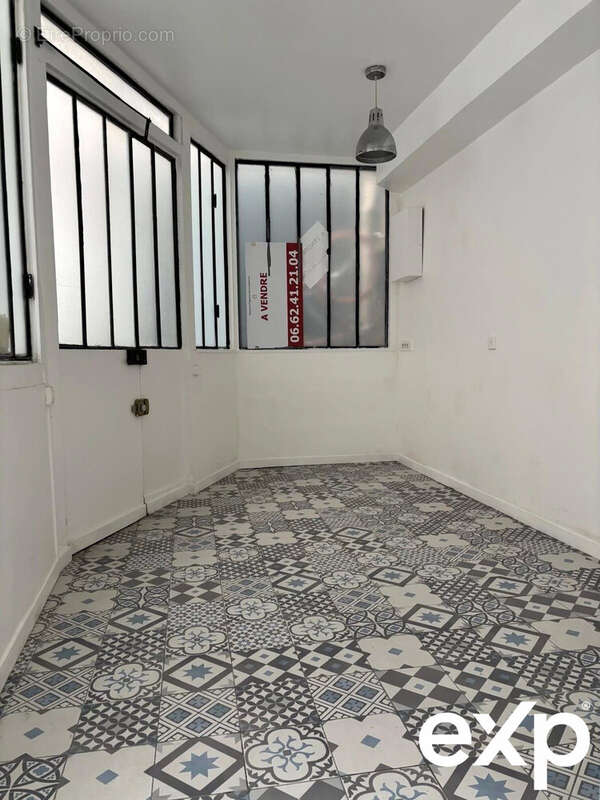 Commerce à PARIS-3E