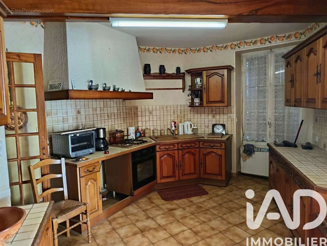 Photo 2