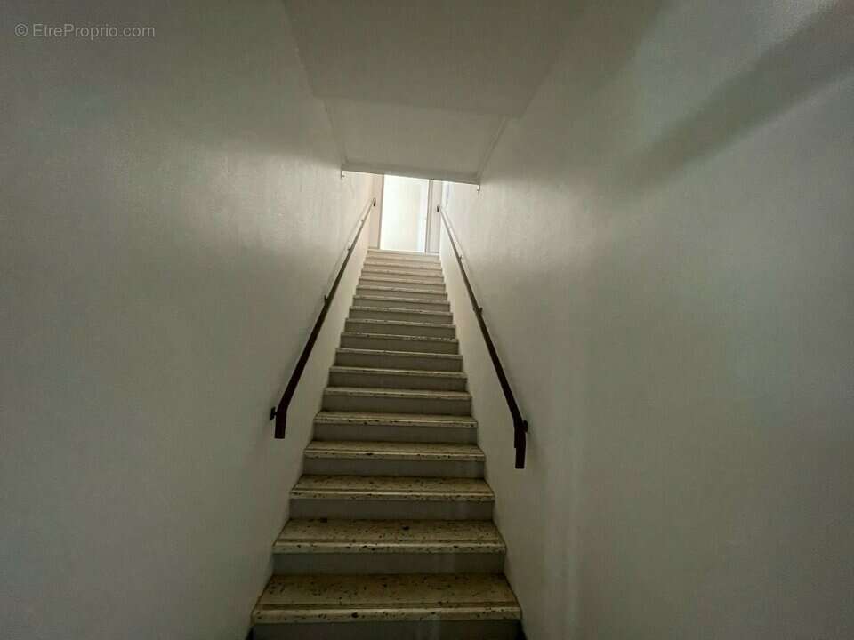 Autre à SAINT-ETIENNE-DE-CROSSEY