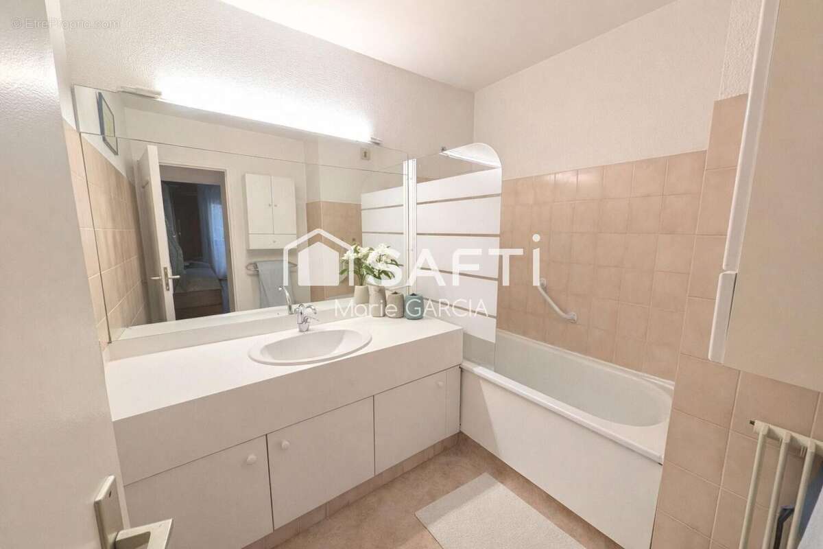 Photo 6 - Appartement à NIMES