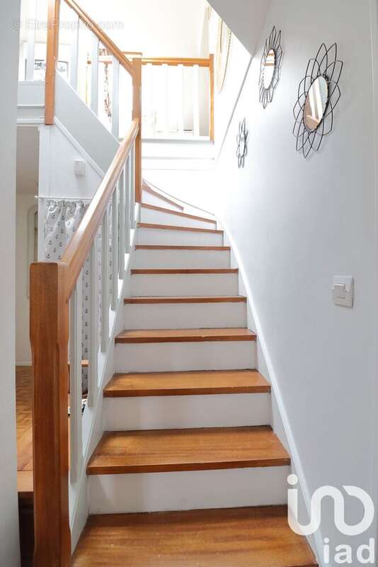 Photo 9 - Maison à VOISINS-LE-BRETONNEUX