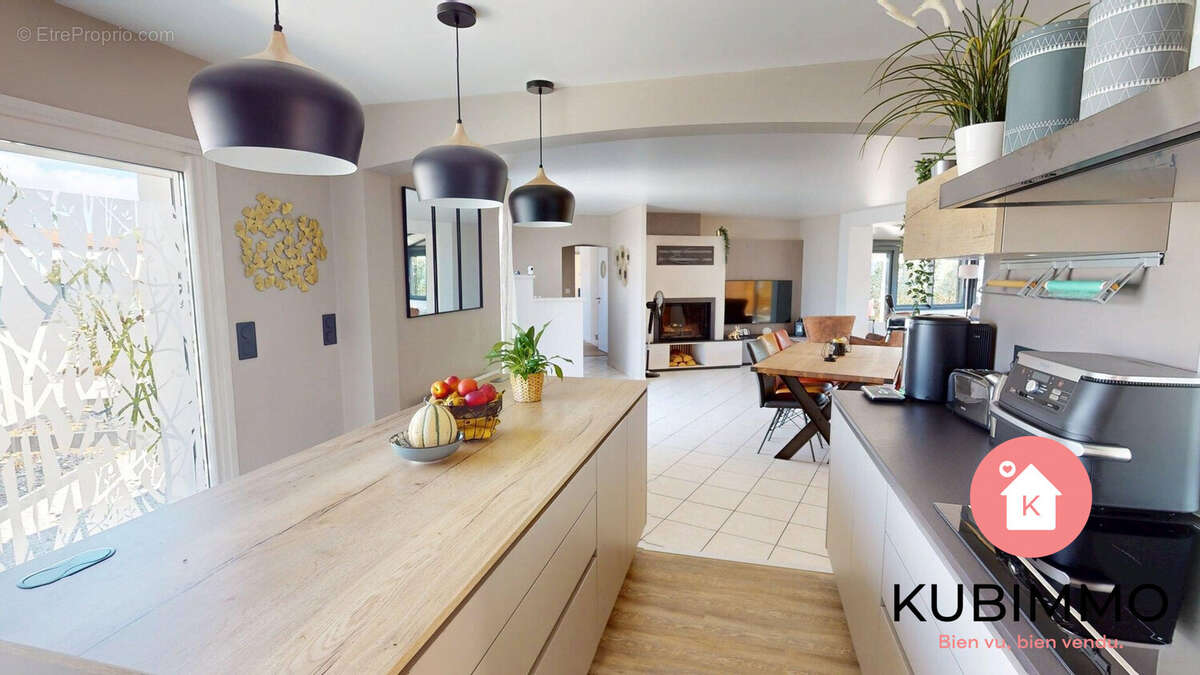Maison 165 m² à Longeville-Sur-Mer  - photo 5