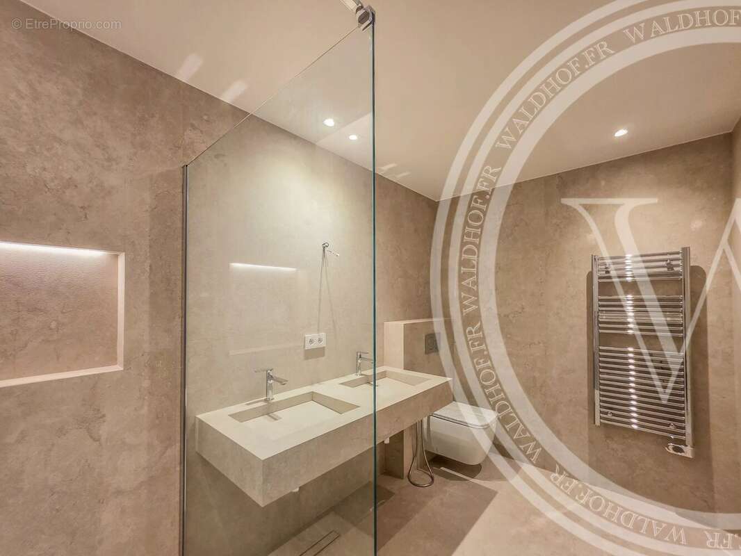 Maison à ROQUEBRUNE-CAP-MARTIN