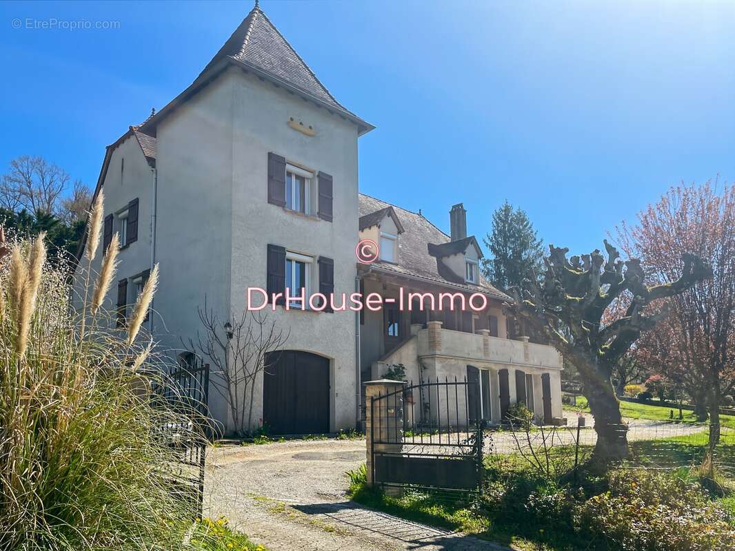 Maison à SAINT-CERE