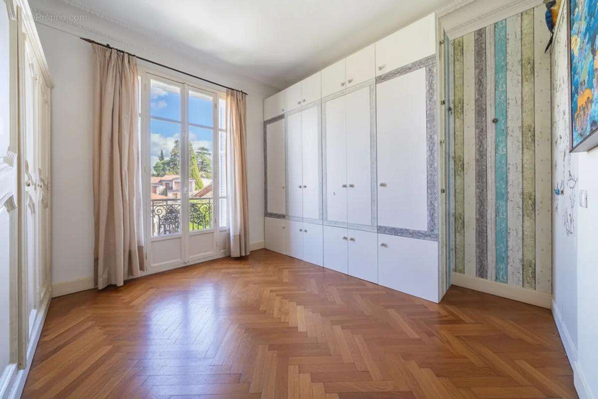 Appartement 150 m² loué à Nice Cimiez - photo 9