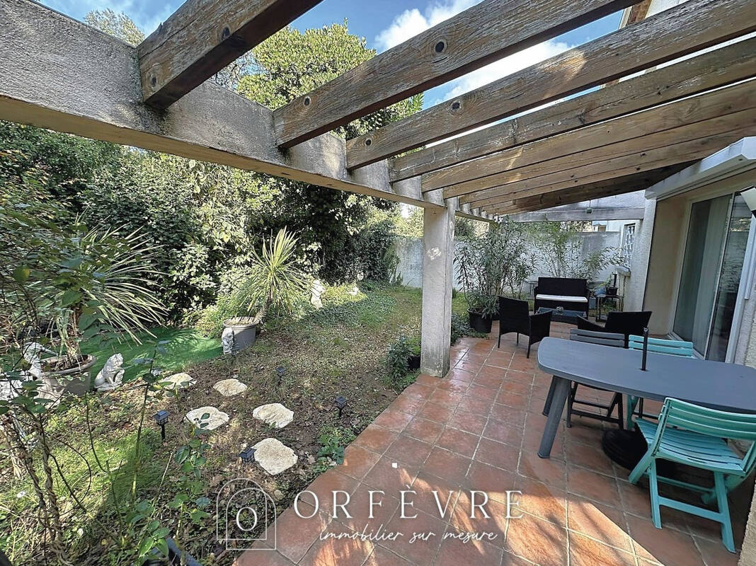 Appartement à CASTRIES