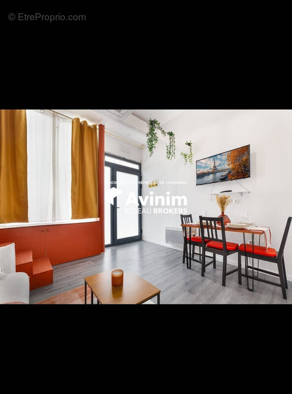 Commerce à PARIS-17E