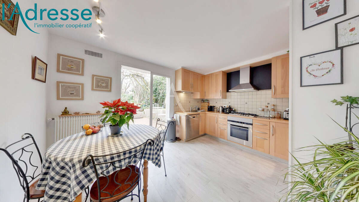 Maison à NOISY-LE-GRAND