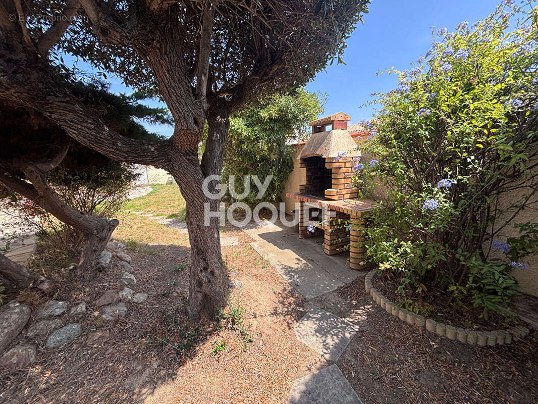 Maison Saint -Cyprien 5 pièces de 137 m2 - photo 2