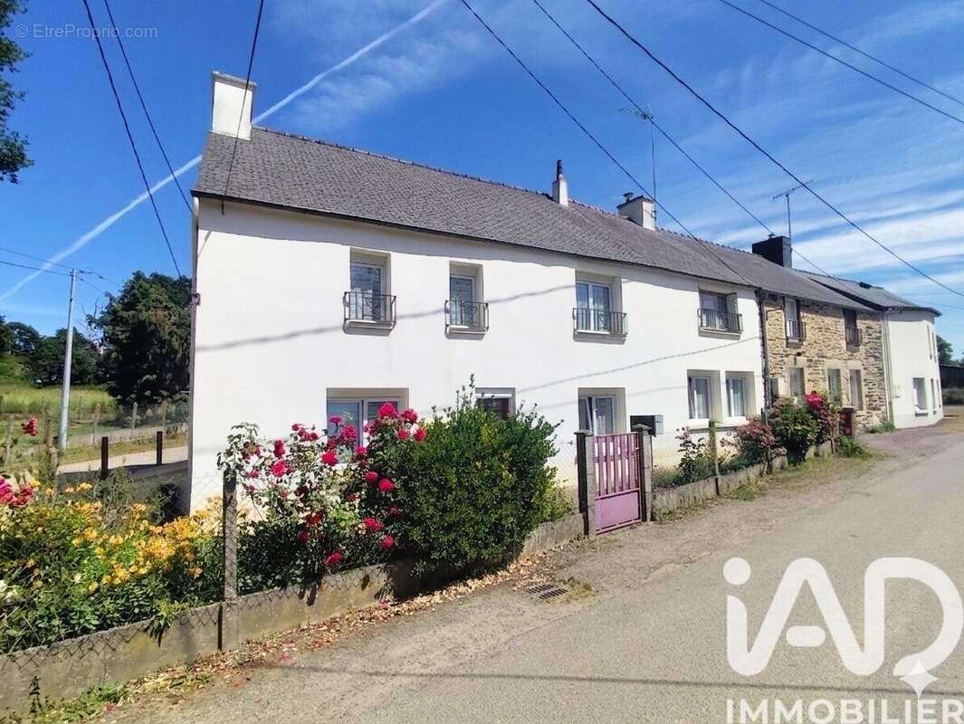 Photo 2 - Maison à BAINS-SUR-OUST
