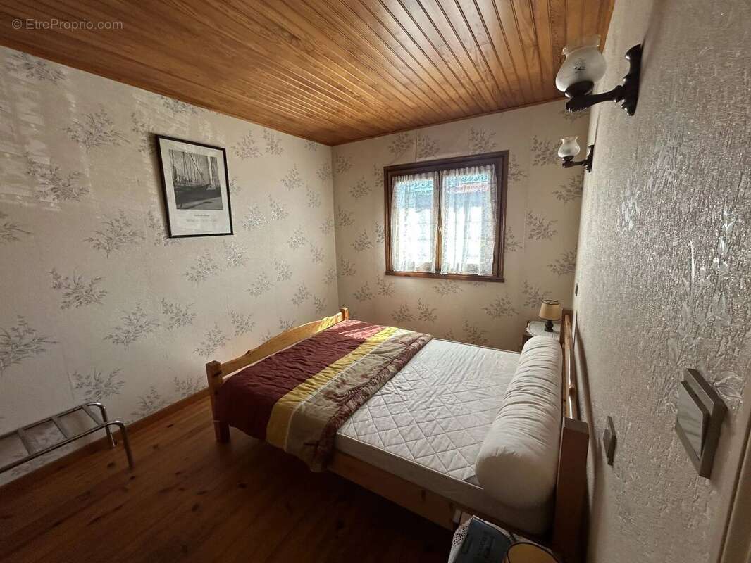 Maison à PESLIERES