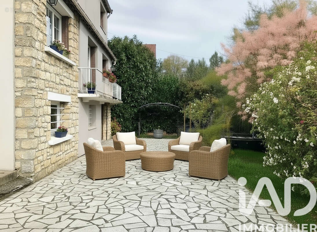 Photo 2 - Maison à LES MOLIERES