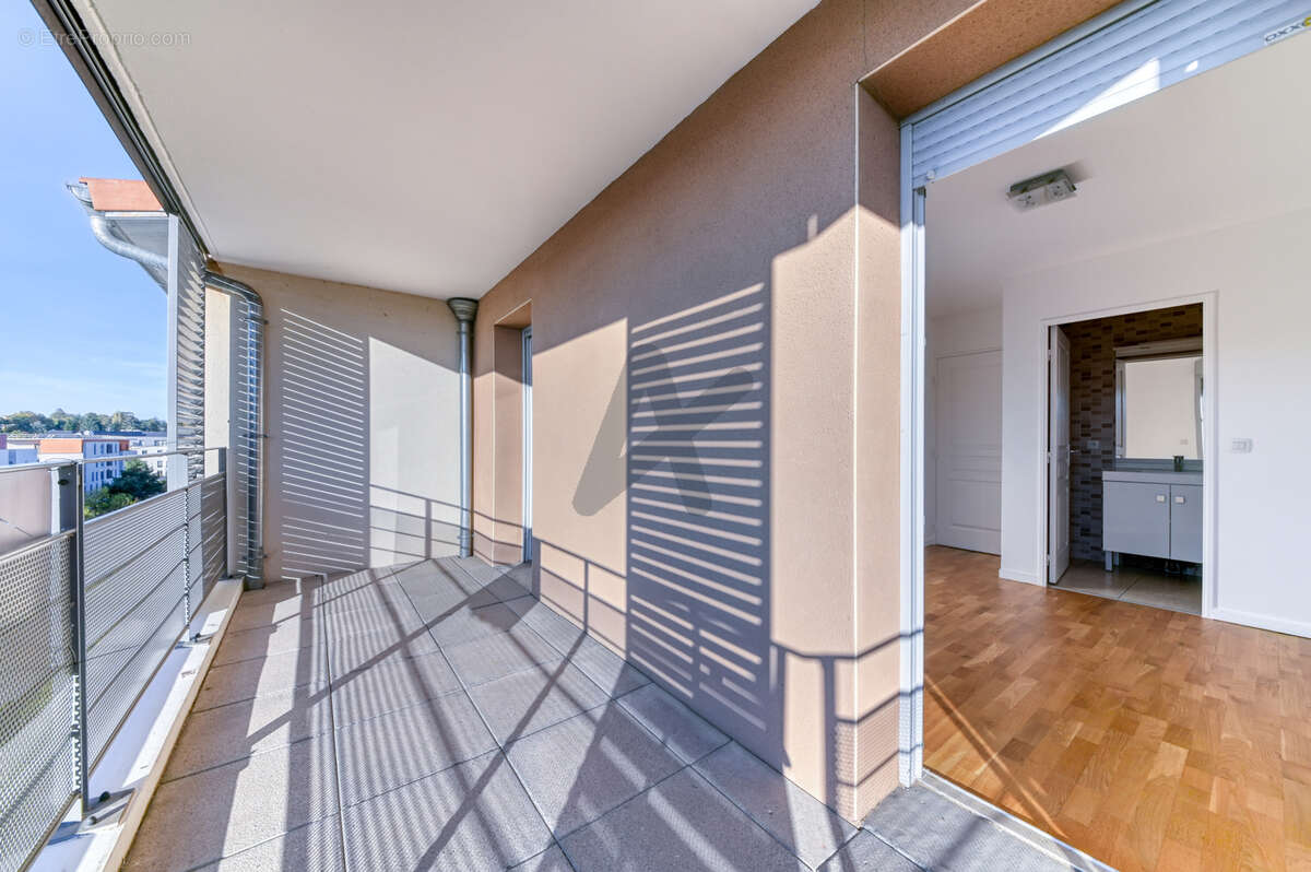 Appartement à TASSIN-LA-DEMI-LUNE