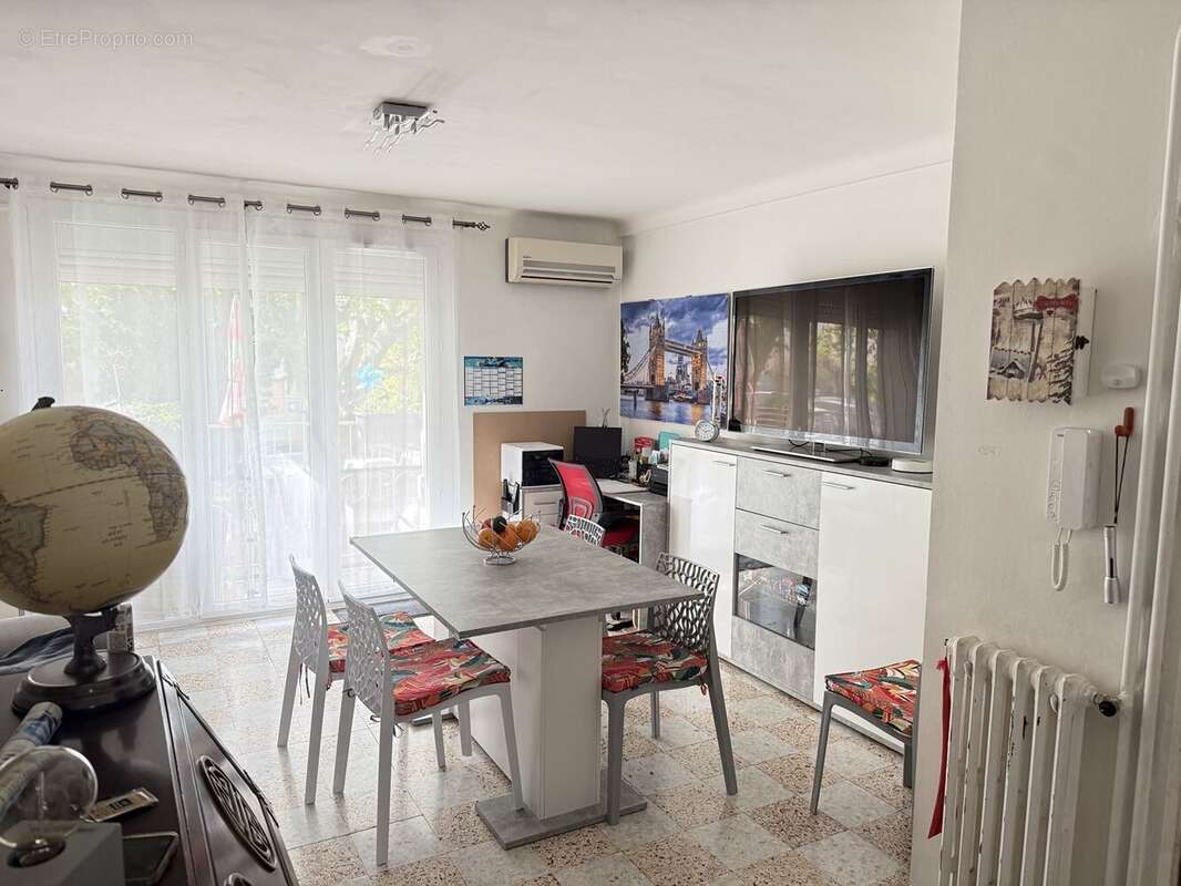 Appartement 60 m² à Marignane  - photo 2