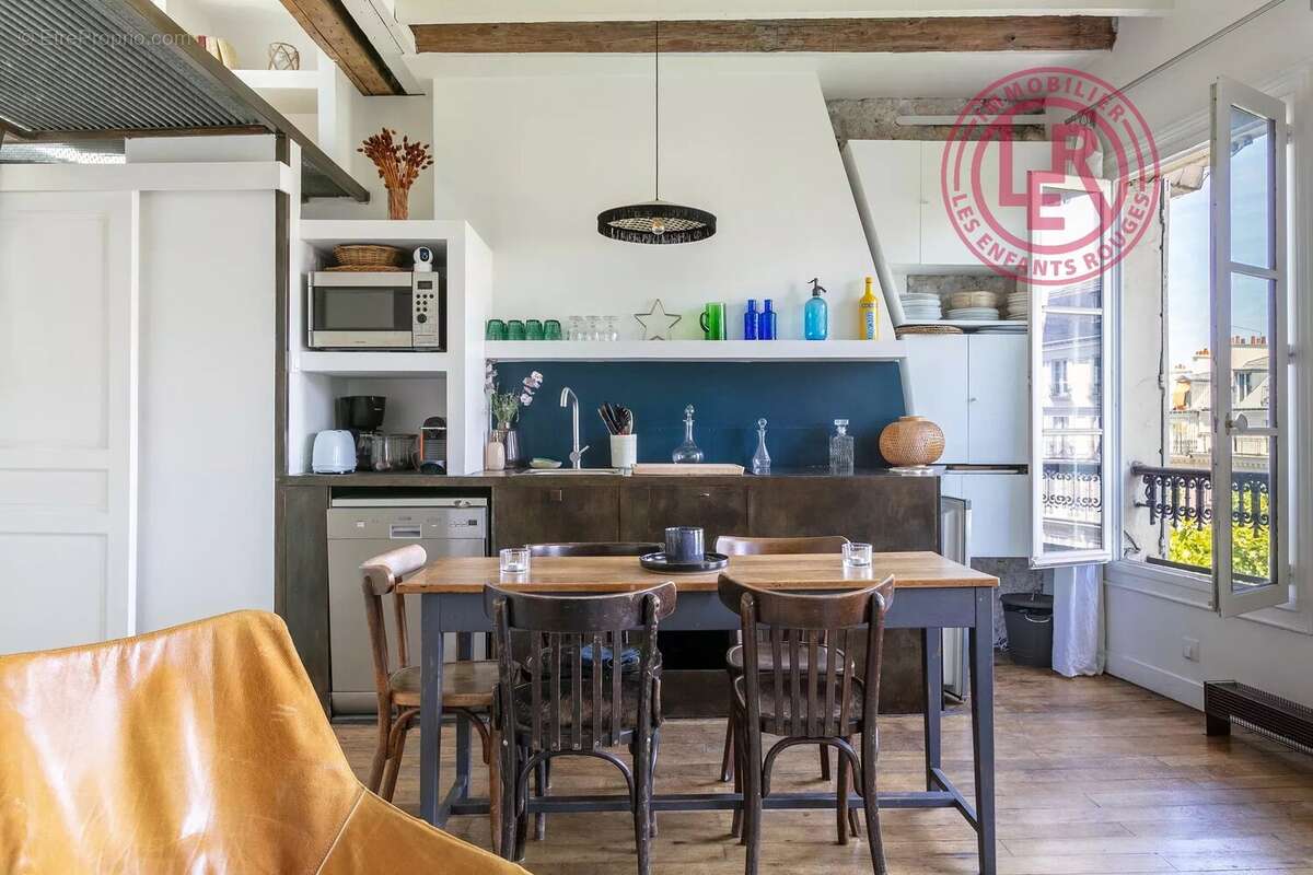 Appartement à PARIS-3E