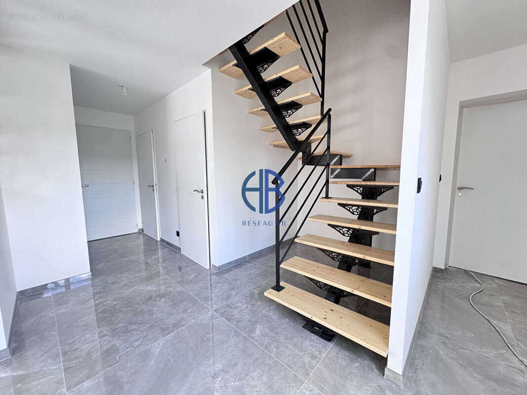 Maison à LE GRAND-LEMPS