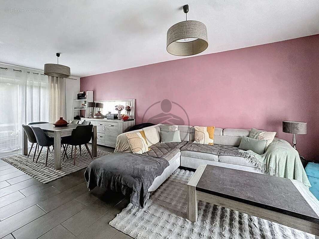 Maison à SAINT-QUENTIN