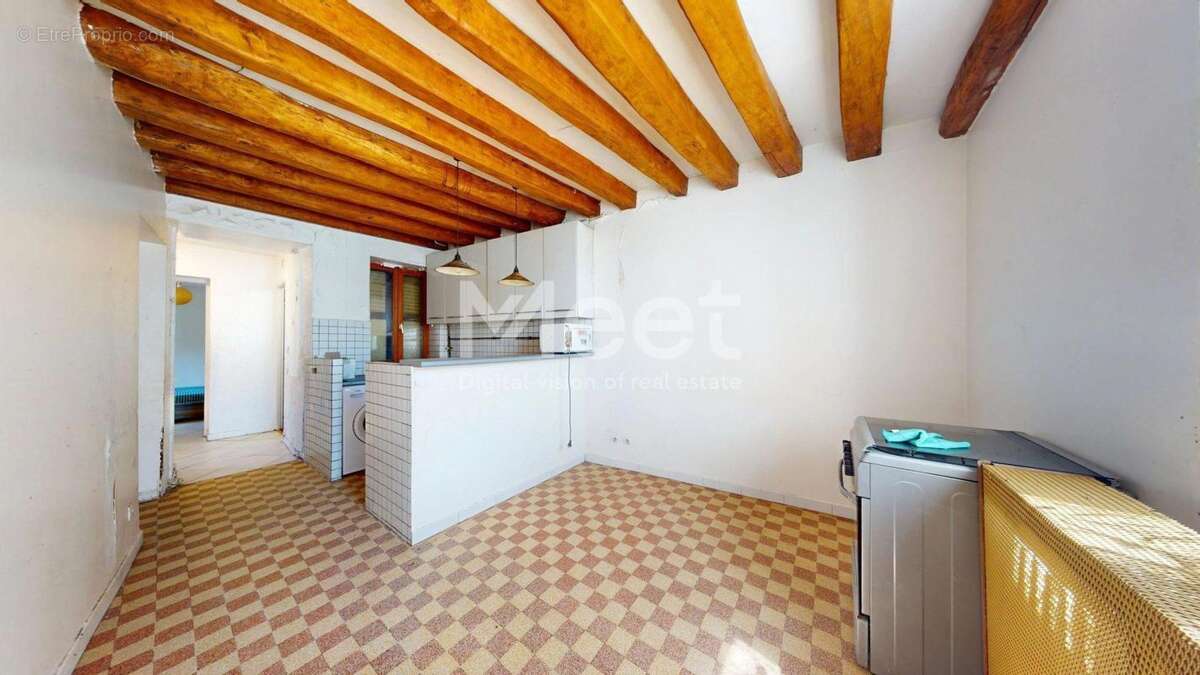 Maison à ESMANS