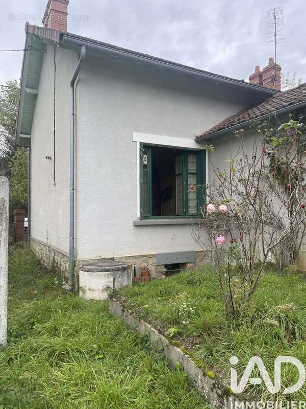 Photo 7 - Maison à LURCY-LEVIS