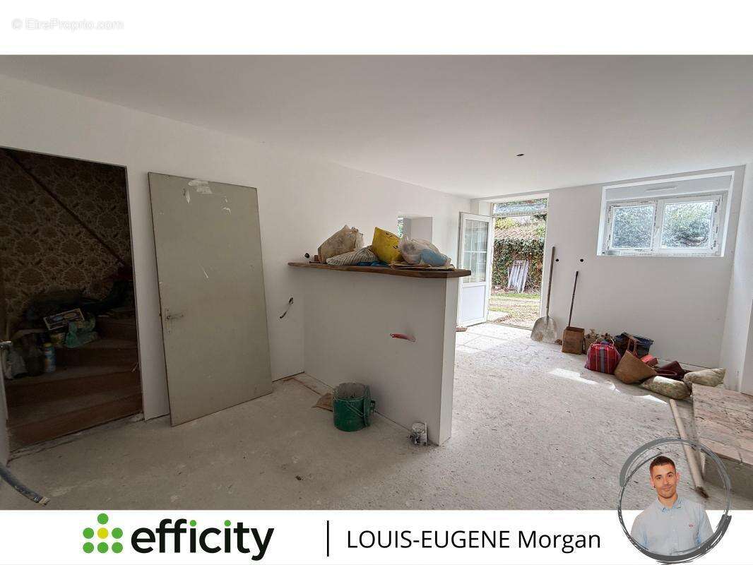 Maison à MAUPREVOIR