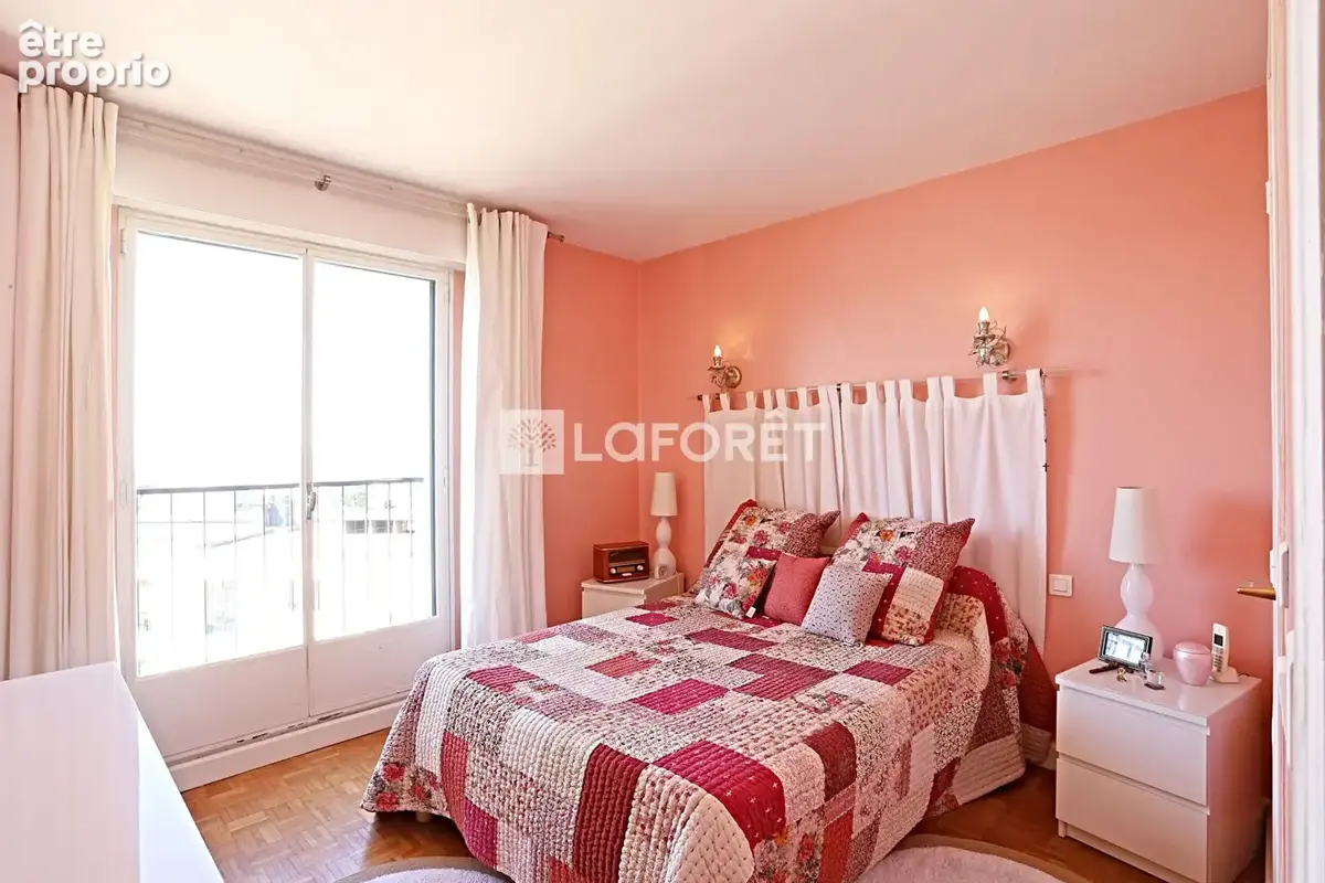 Alésia Appartement  5 pièces 87 m2 et balcon de 10,53 m² avec vues sur monuments parisiens - photo 6