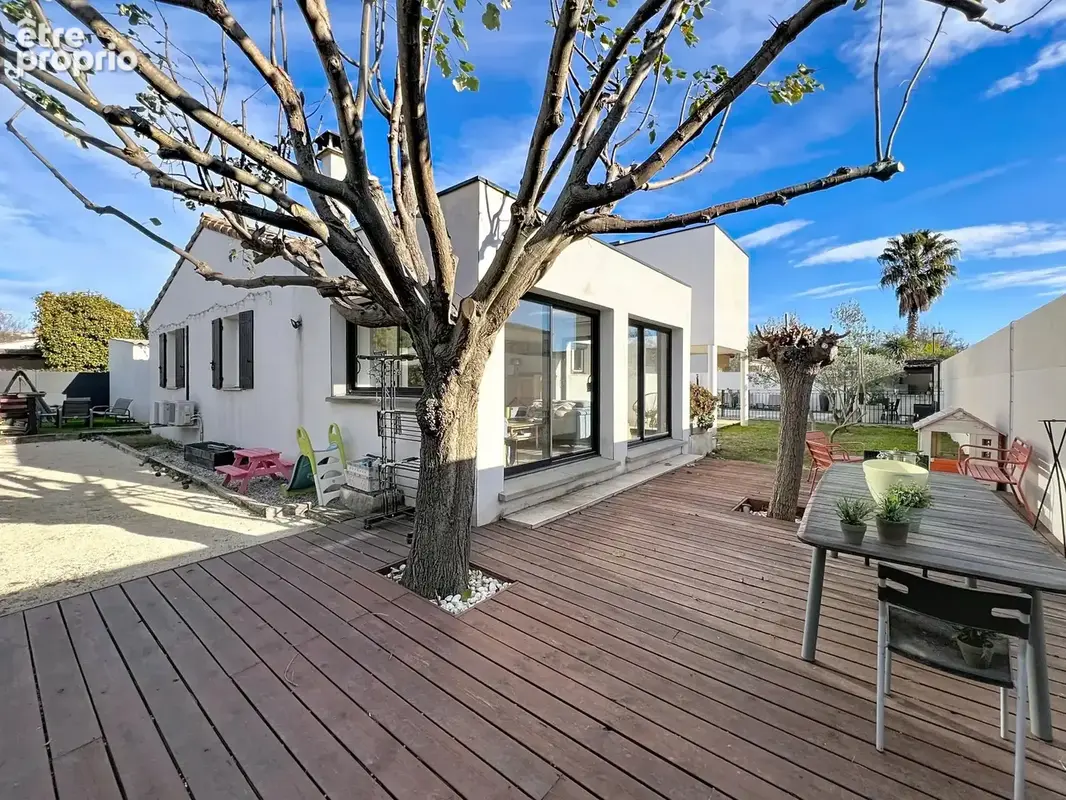 Maison 7 pièces 167 m² à vendre à Clarensac (30870) - photo 2