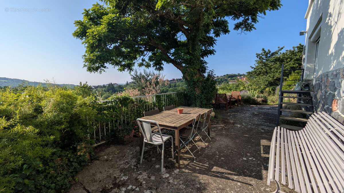 Maison à CHATELGUYON