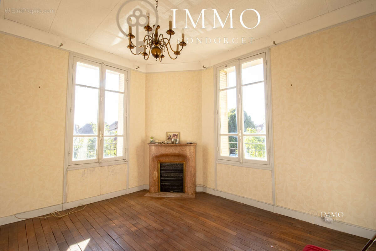 Maison à BOURG-LA-REINE