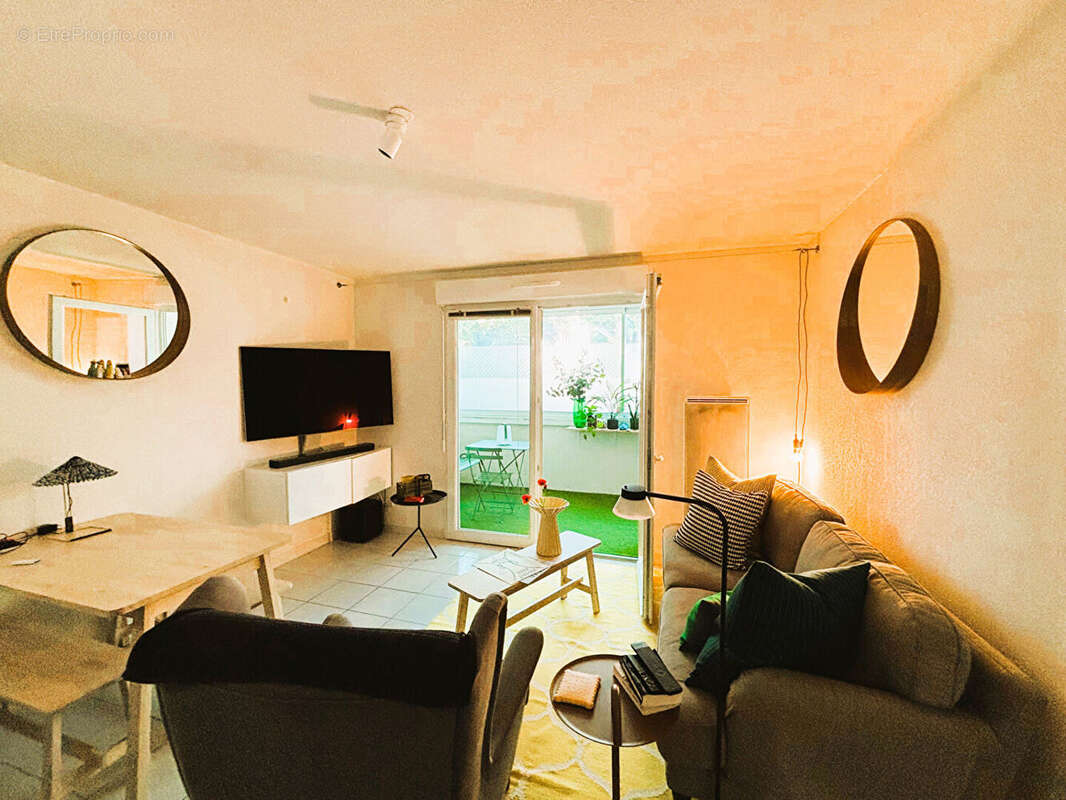 Appartement à ROUSSET