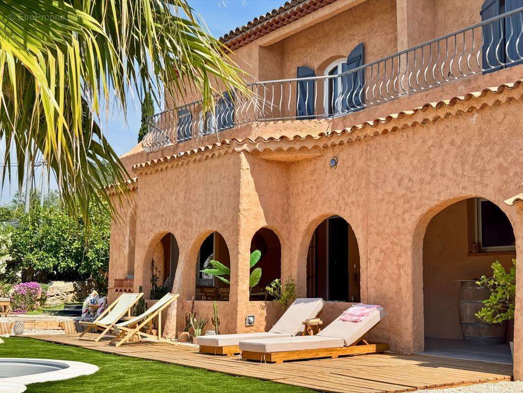 Maison à FREJUS
