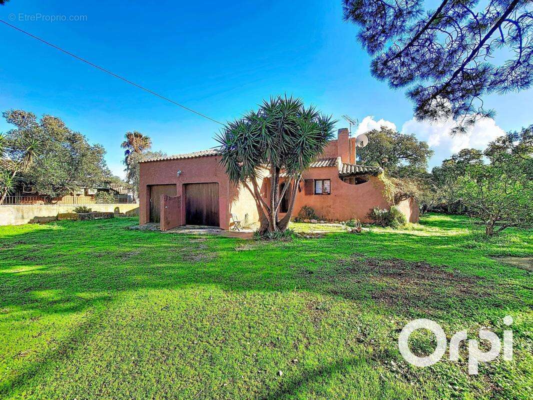 Maison à PORTO-VECCHIO