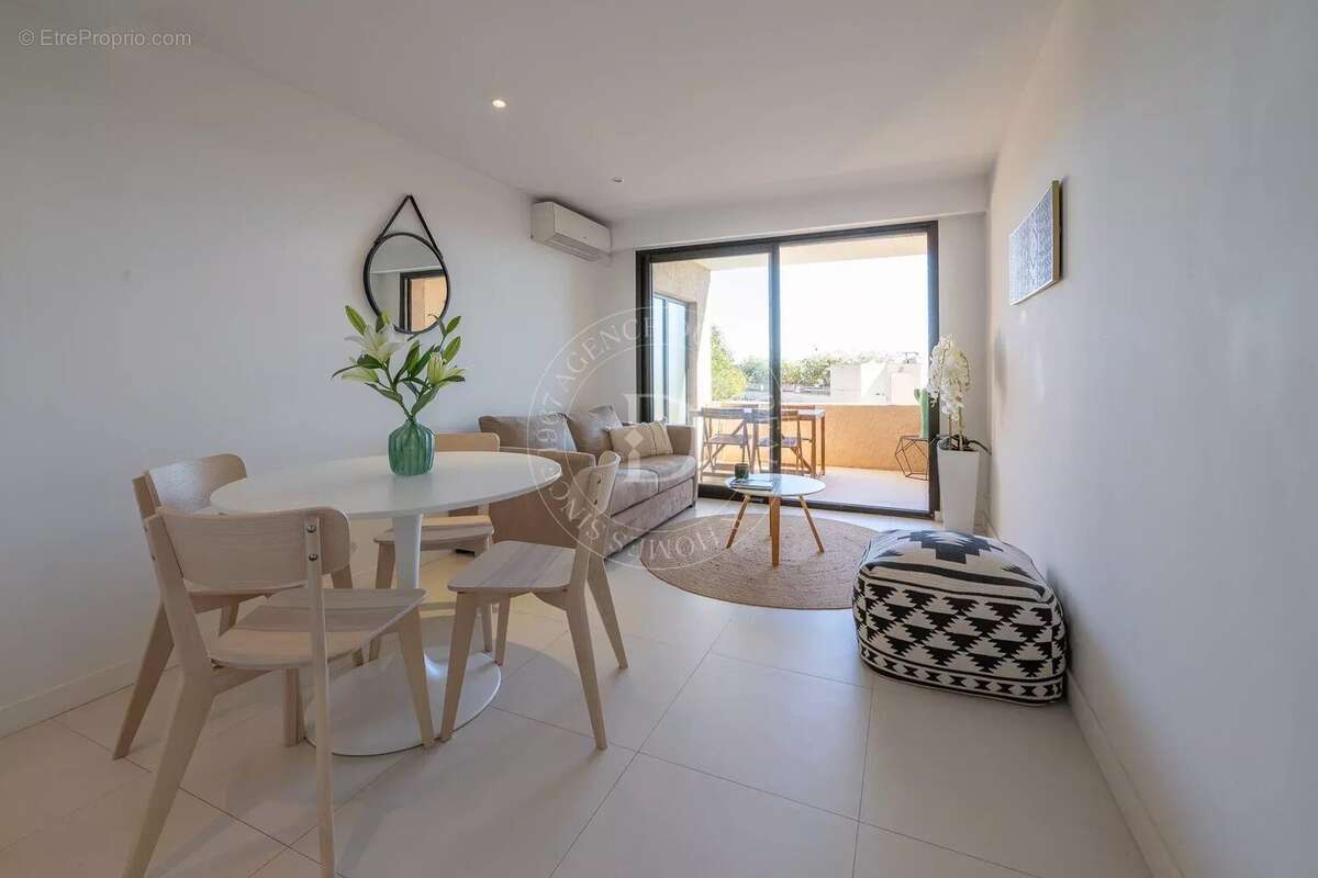 Appartement à VILLEFRANCHE-SUR-MER