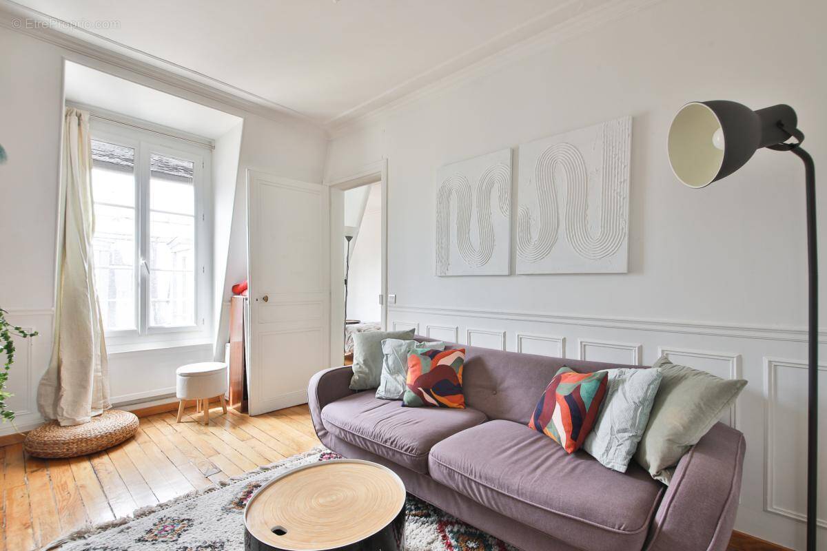 Appartement à PARIS-9E