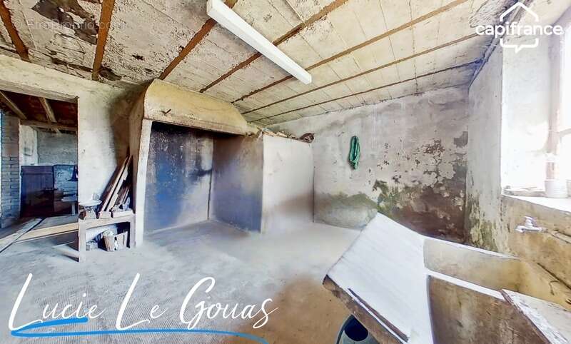Corps de ferme de 154m² habitable avec grange, dépendances, jardin et verger – Bazailles - photo 13