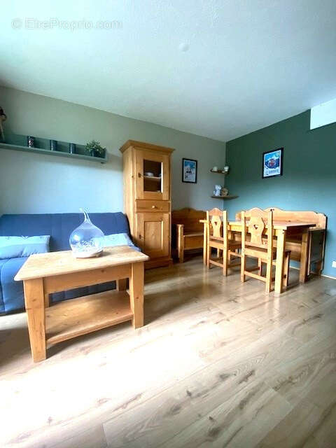 Appartement à LE CHATEL