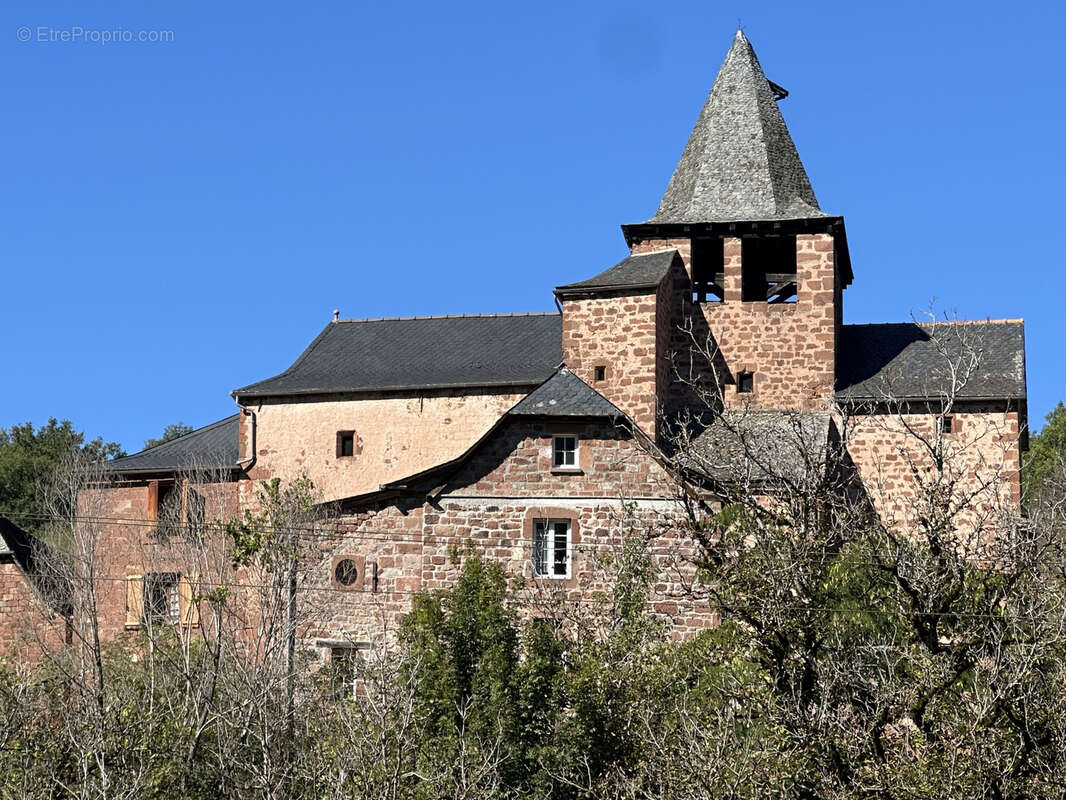 Maison à SAINT-CYPRIEN-SUR-DOURDOU