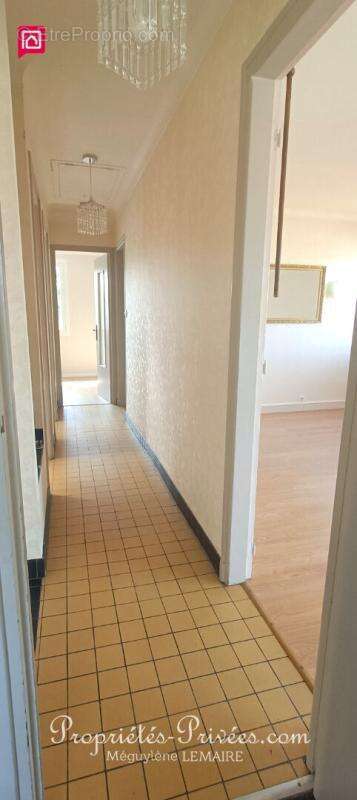 Maison à SAINT-REMY-SUR-AVRE