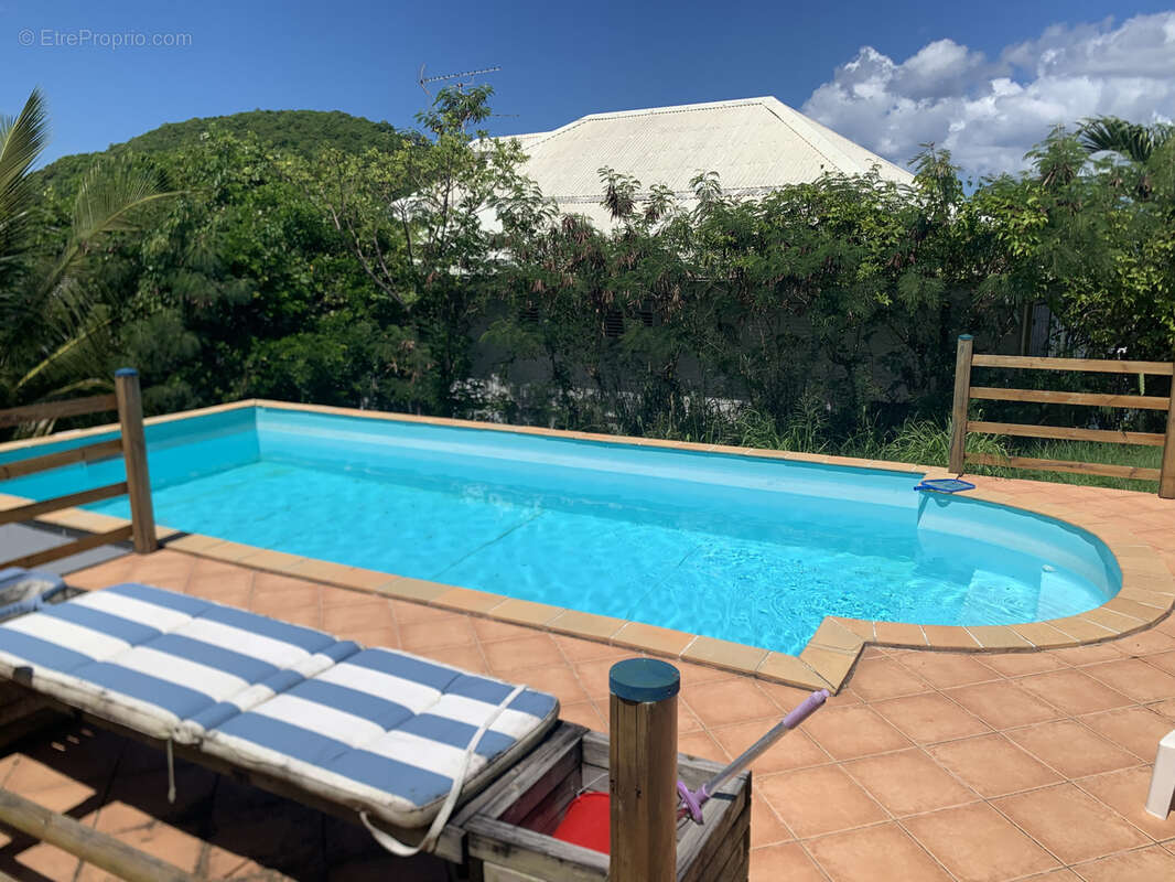 Maison à LES TROIS-ILETS