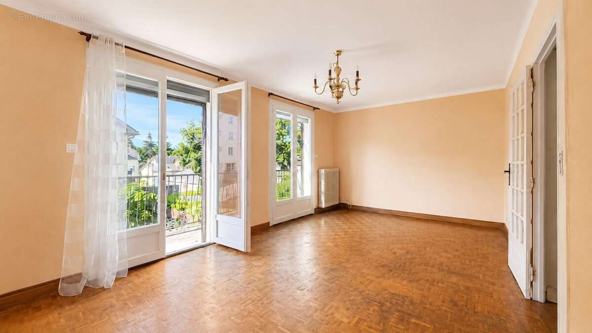Rodez – Maison 4 chambres avec jardin, garage et cuisine d’été  - photo 2