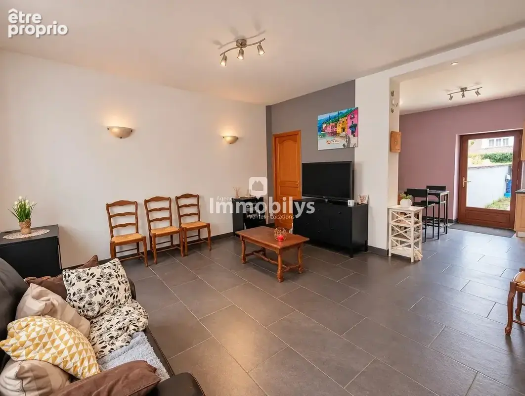 Jolie maison de ville - photo 2