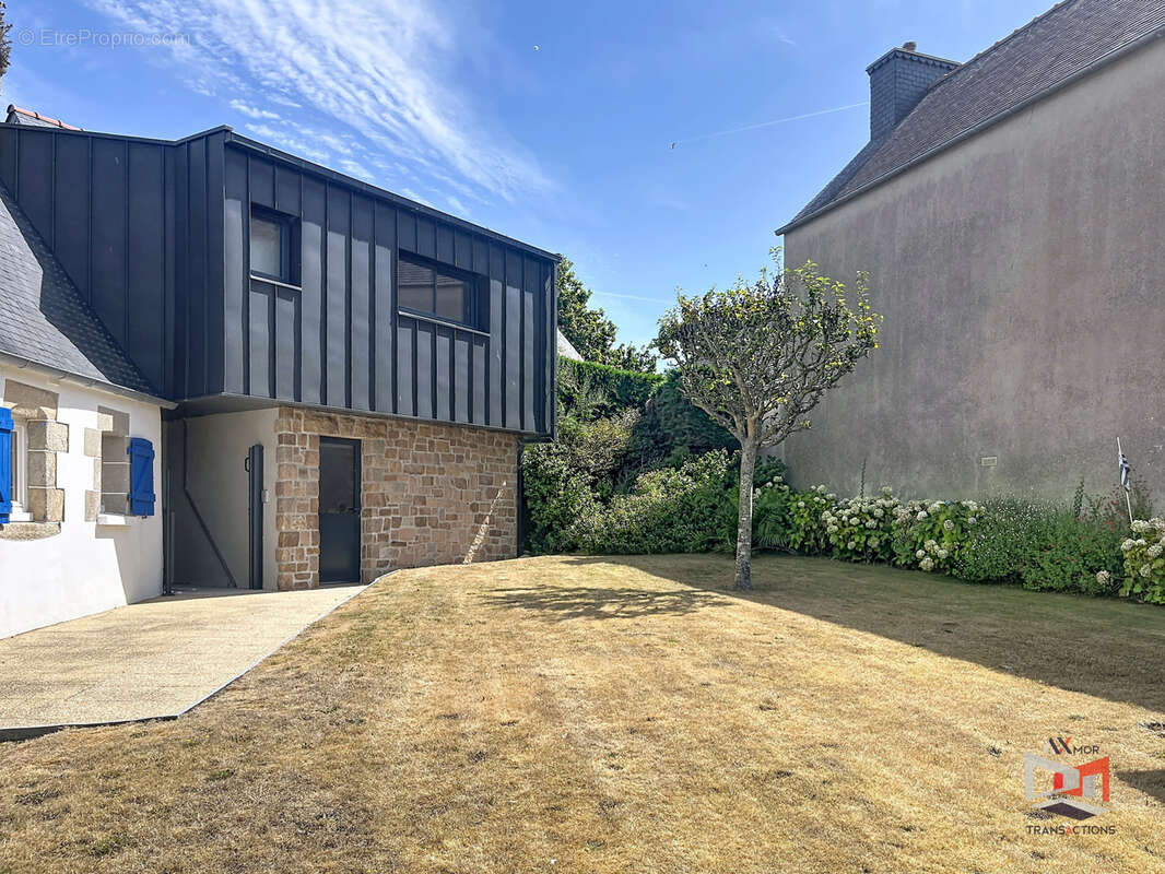 LOUANNEC : Maison de bourg à rénover - photo 10