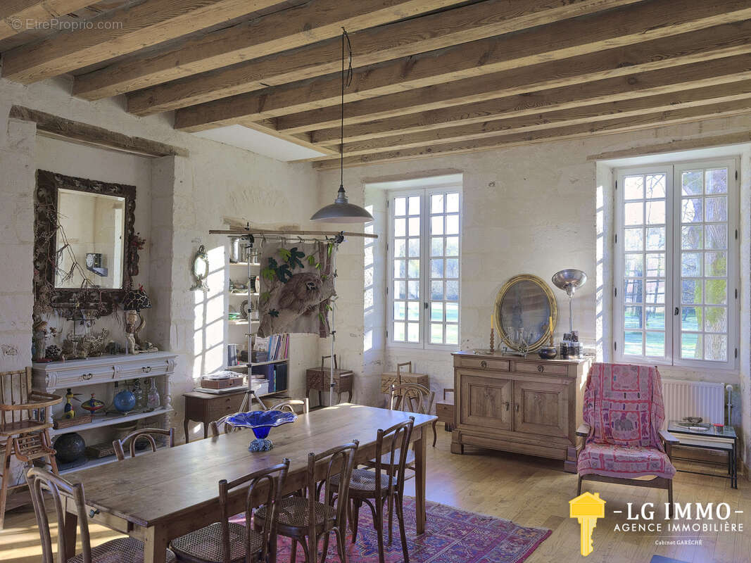 Maison à SAINT-FORT-SUR-GIRONDE