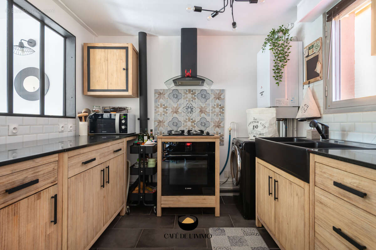 Appartement à MARSEILLE-9E